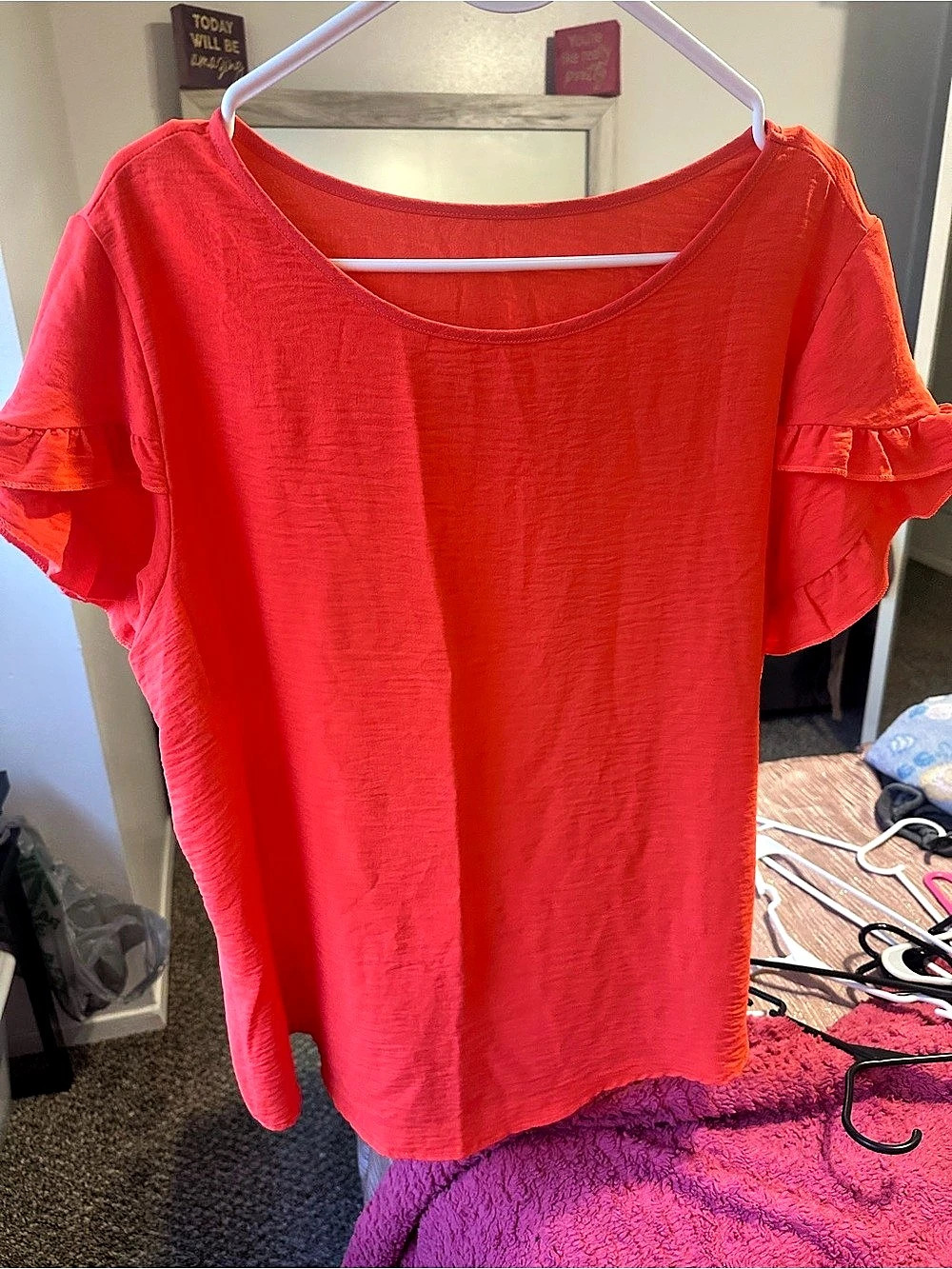 Red Ruffle Sleeve Top Like New